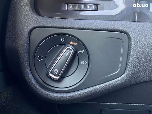 Volkswagen e-Golf 2018 - фото 5