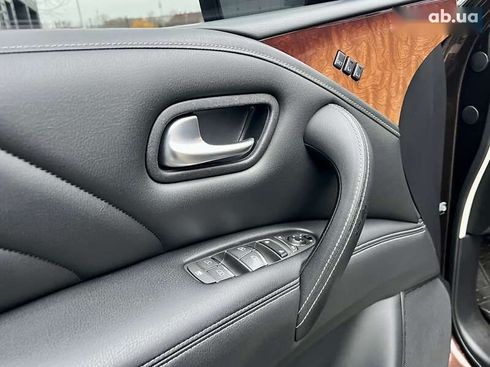 Infiniti QX80 2017 - фото 17