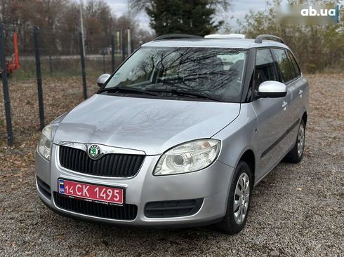Skoda Fabia 2008 - фото 7