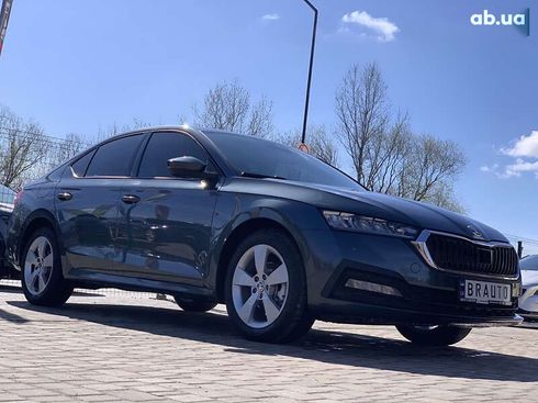 Skoda Octavia 2020 - фото 6