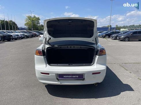 Mitsubishi Lancer 2014 - фото 14
