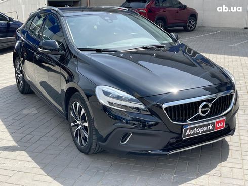 Volvo V40 2019 черный - фото 15