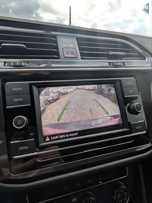 Volkswagen Tiguan 2020 - фото 15