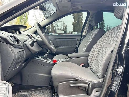 Renault Scenic 2011 - фото 13