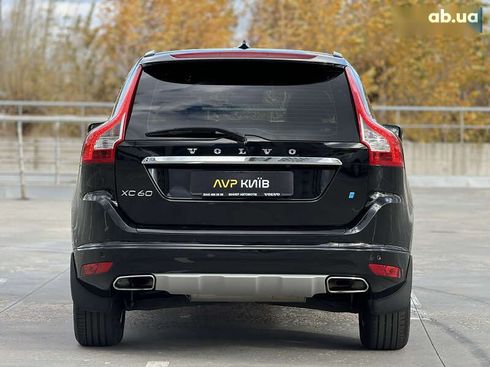 Volvo XC60 2016 - фото 21