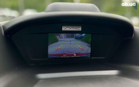 Ford Escape 2015 - фото 21