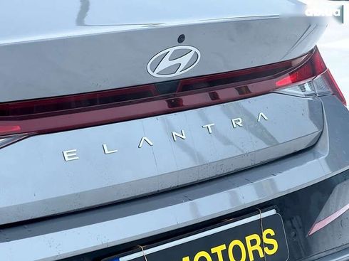 Hyundai Elantra 2024 - фото 18