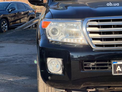 Toyota land cruiser 200 2015 черный - фото 11