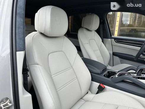 Porsche Cayenne 2022 - фото 29