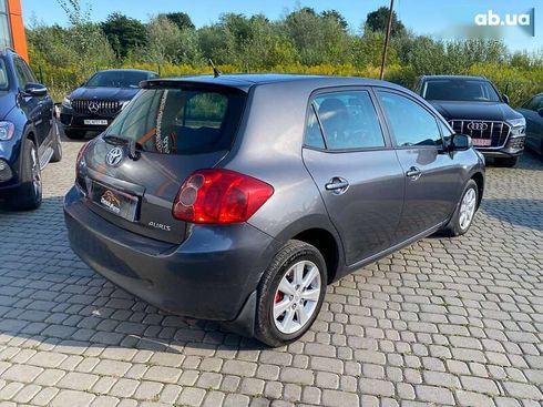Toyota Auris 2008 - фото 7