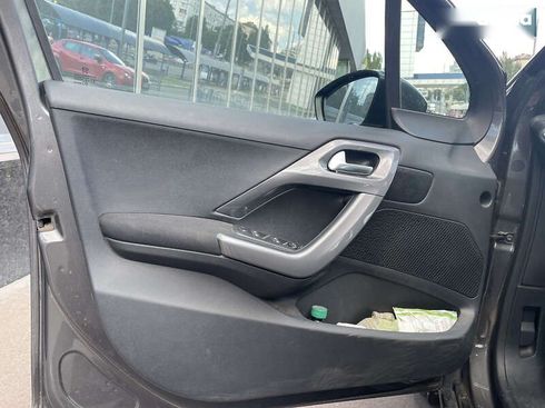 Peugeot 2008 2019 - фото 13