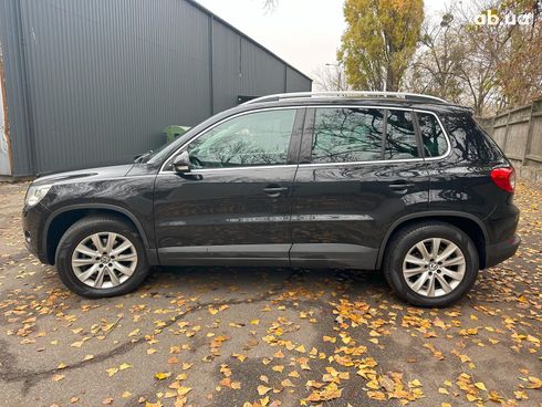 Volkswagen Tiguan 2011 черный - фото 13