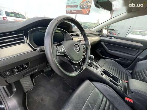 Volkswagen Passat 2019 - фото 25