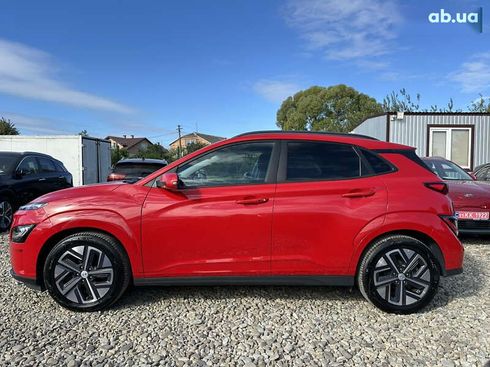 Hyundai Kona Electric 2021 - фото 11