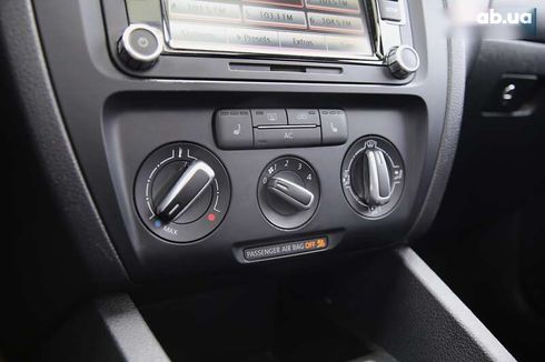 Volkswagen Jetta 2011 - фото 17