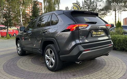 Toyota RAV4 2020 - фото 5