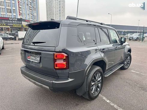 Toyota Land Cruiser Prado 2024 - фото 11