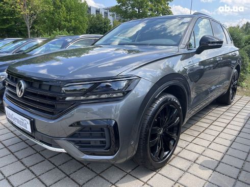 Volkswagen Touareg 2022 - фото 29