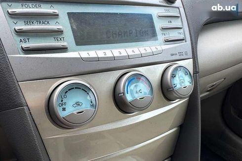 Toyota Camry 2008 - фото 21
