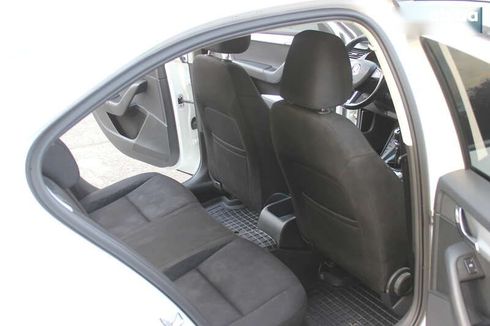 Skoda Octavia 2019 - фото 21