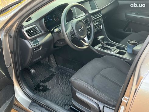 Kia Optima 2017 серый - фото 26