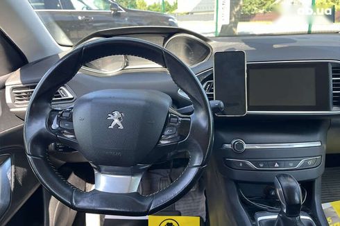 Peugeot 308 2017 - фото 21