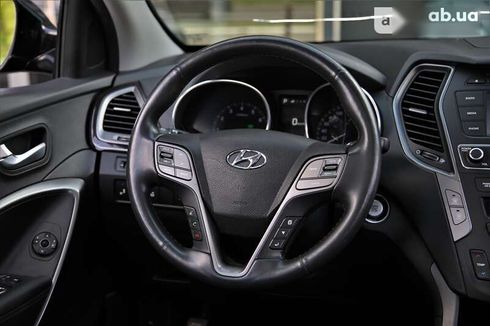 Hyundai Santa Fe 2017 - фото 13