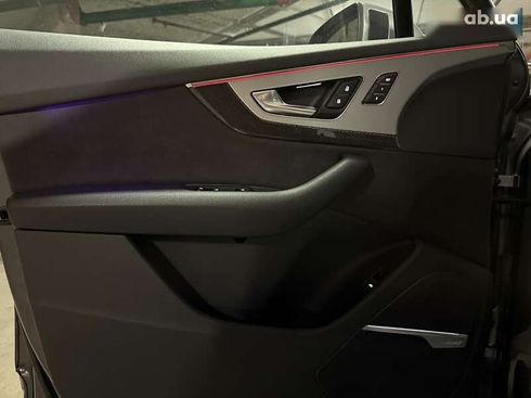 Audi SQ7 2018 - фото 29