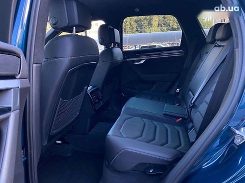 Volkswagen Touareg 2022 - фото 17