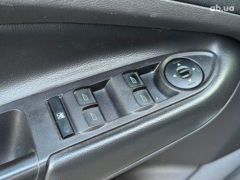Ford Escape 2017 белый - фото 21
