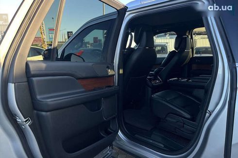 Lincoln Navigator 2020 - фото 21