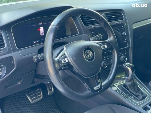 Volkswagen Golf 2017 белый - фото 17