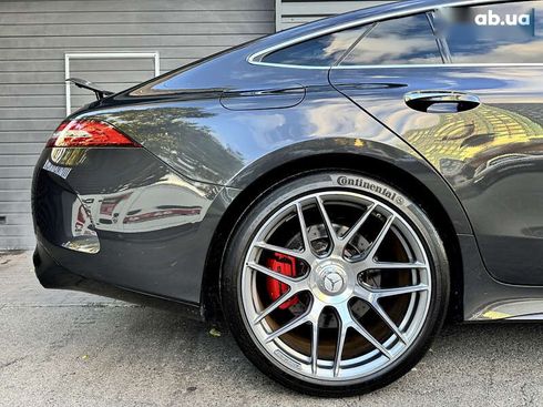 Mercedes-Benz AMG GT 4 2020 - фото 15