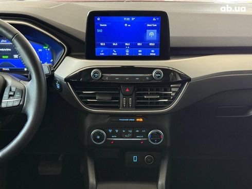 Ford Escape 2020 красный - фото 24