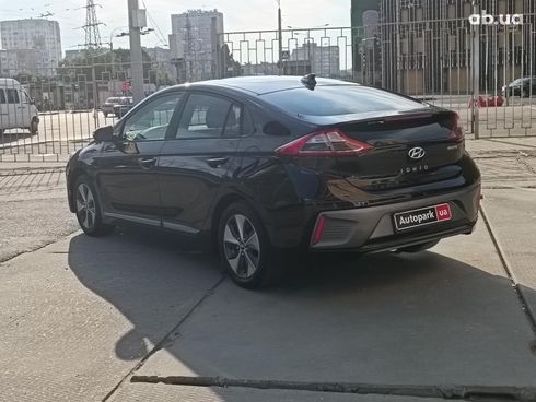 Hyundai Ioniq 2017 черный - фото 15