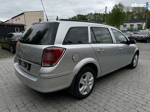 Opel Astra 2013 - фото 15
