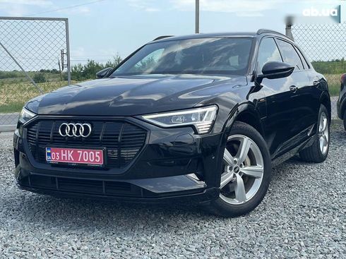 Audi E-Tron 2021 - фото 6