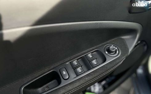 Renault Zoe 2017 - фото 11