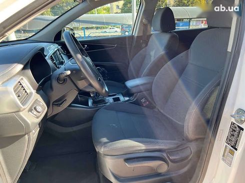 Kia Sorento 2019 - фото 11