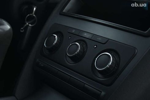 Skoda Octavia 2011 - фото 27