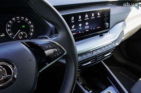 Skoda Octavia 2020 - фото 25