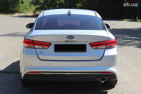 Kia K5 2015 - фото 13