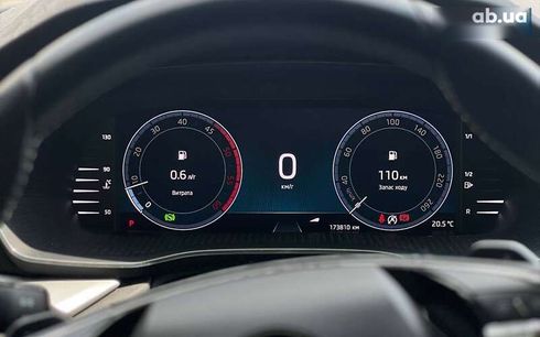 Skoda Octavia 2020 - фото 14