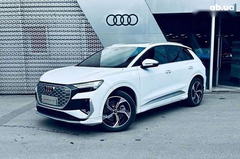 Audi Q4 e-tron 2023 - фото 2