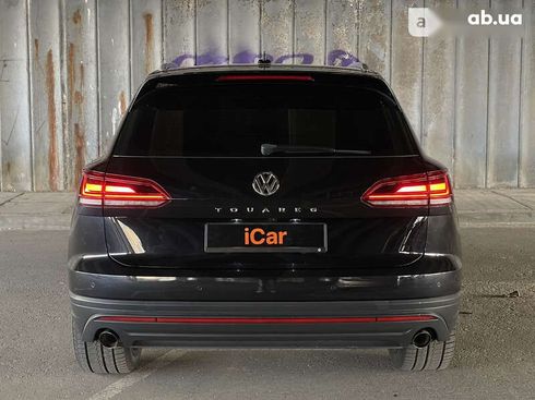 Volkswagen Touareg 2020 - фото 18