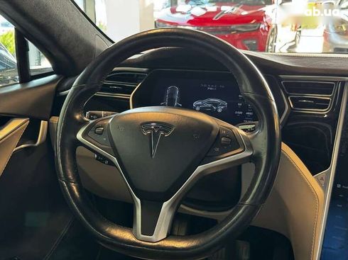 Tesla Model S 2015 - фото 19