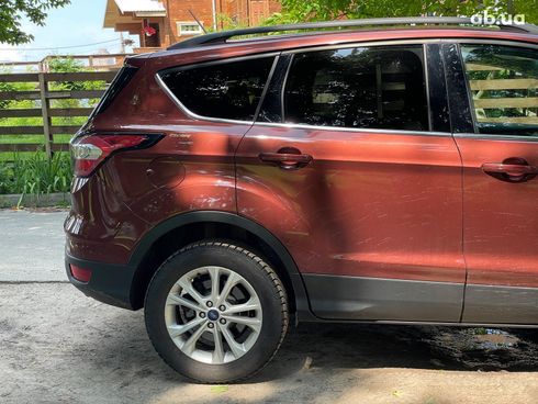 Ford Escape 2017 коричневый - фото 9