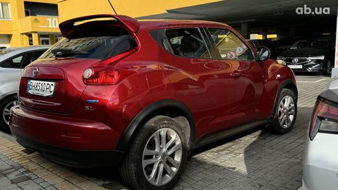 Nissan Juke 2012 красный - фото 13