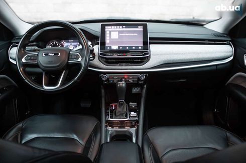 Jeep Compass 2022 - фото 18