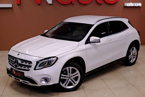 Mercedes-Benz GLA-Класс 2018 белый - фото 2